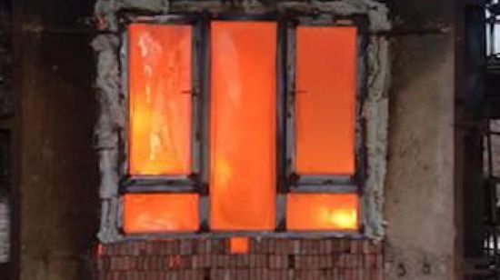 متجانسة مقاومة للحريق الزجاج المقسى لبناء العقارات الزجاج
